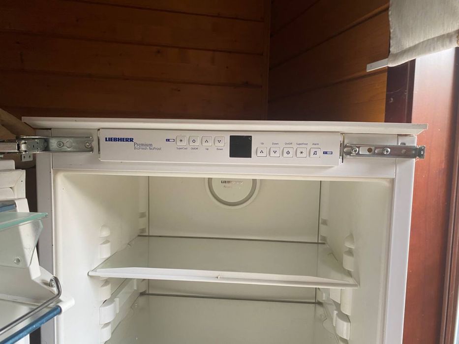Вбудований холодильник Лібхер LIEBHERR ICBN 3056 No Frost