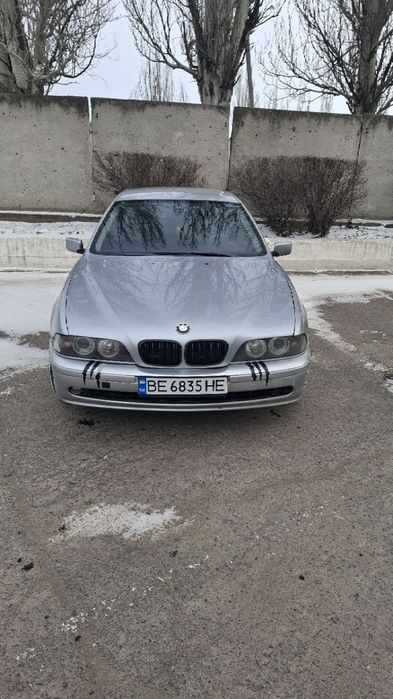 Продам    БМВ   е39.