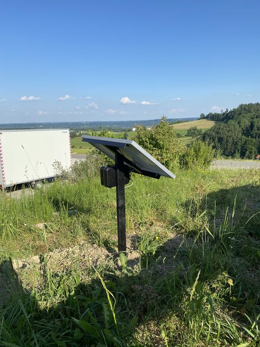 Panel solarny z akumulatorem i stelażem. Zestaw fotowoltaiczny Bór Zajaciński • OLX.pl