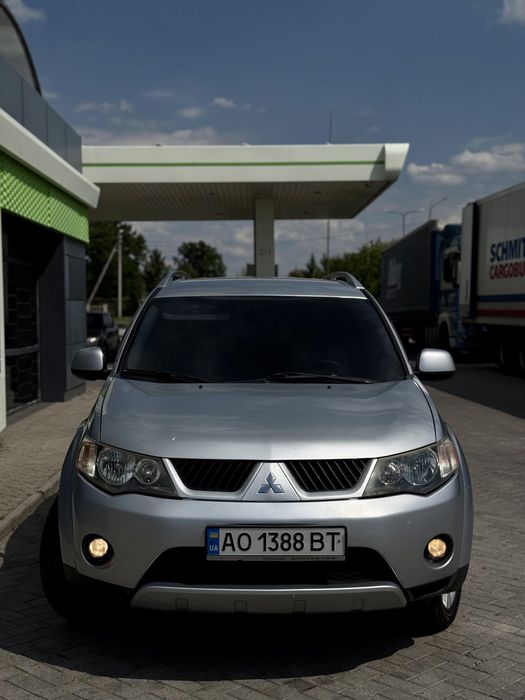 Mitsubishi Outlander 2.4 газ/бензин 4WD | 2008