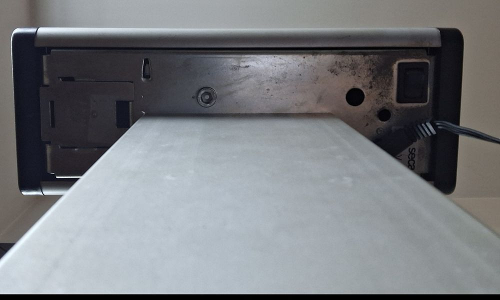 Balança Profissional Médica SECA – 200kg (Visor Digital)