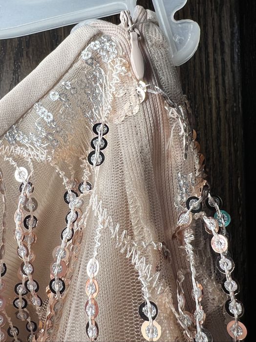 Жіноча спідниця з паєтками блискітками