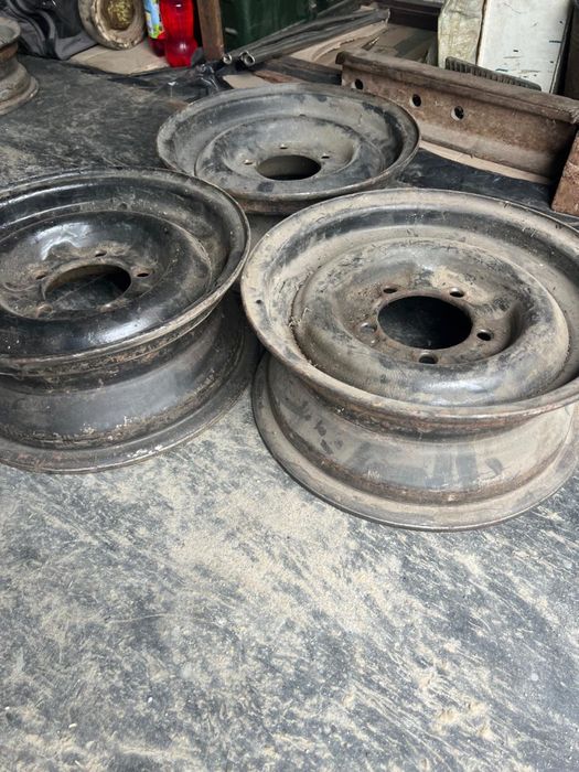 Диски УАЗ R15 розболтовка 5x139.7