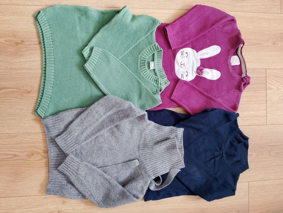Zestaw swetrów dziewczęcych