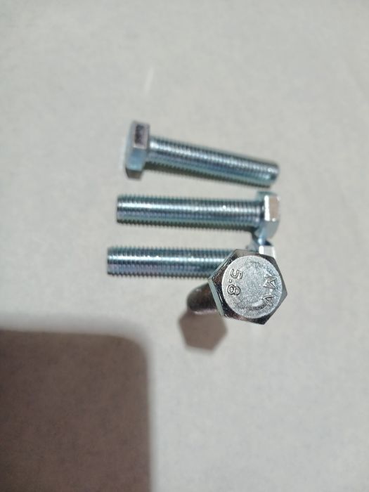 Продам болт М 12