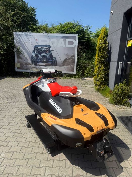 Sea-Doo Spark Trixx GTI | Wynajem od Ręki | Godziny Dni Wakacje | Voucher  | Godzina Dzień Weekend Wakacje