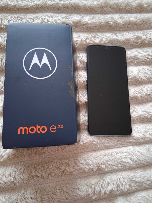 Telefon Moto e22 Dual Sim