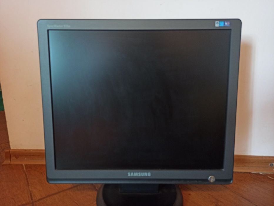 Монітор Samsung 931 BF, 19 дюймів