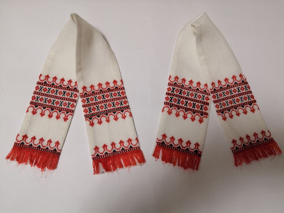 Рушнички вишиті хрестиком, ручна робота