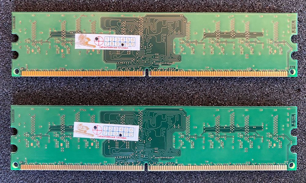Оперативна пам'ять hynix DDR2 1Gb 800Mhz (пара 2х1Gb)