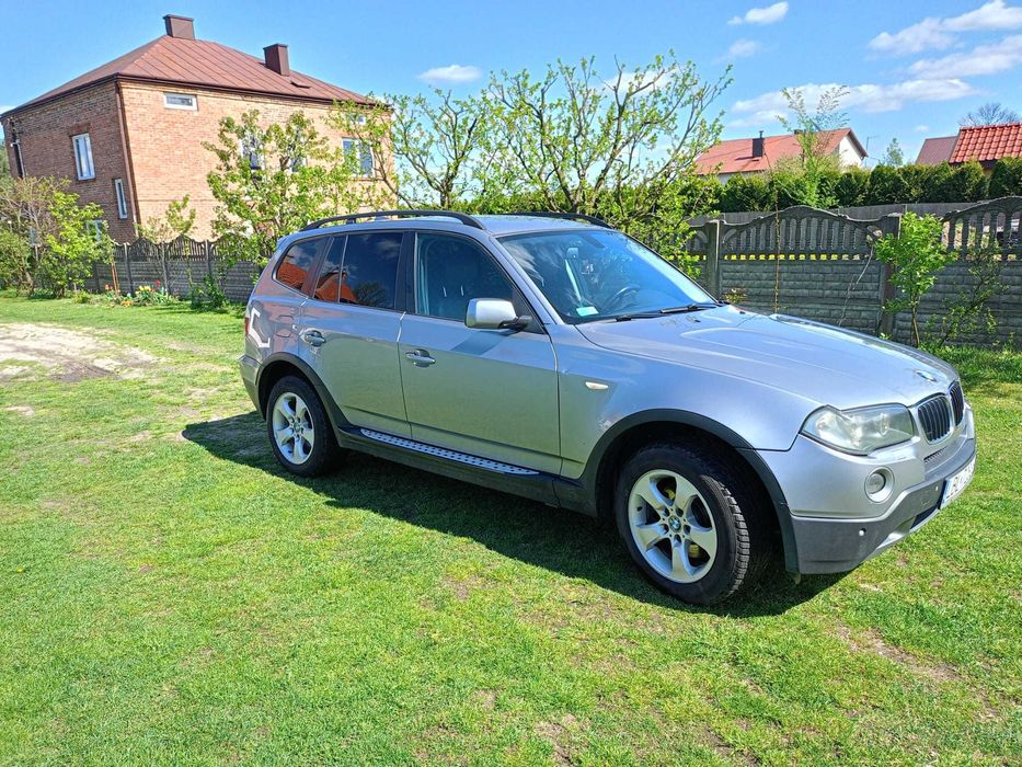Samochód BMW x3 e83