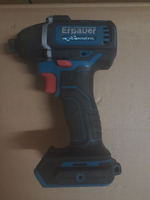 Akumulatorowa Zakrętka Udarowa Erbauer 18 V EXT