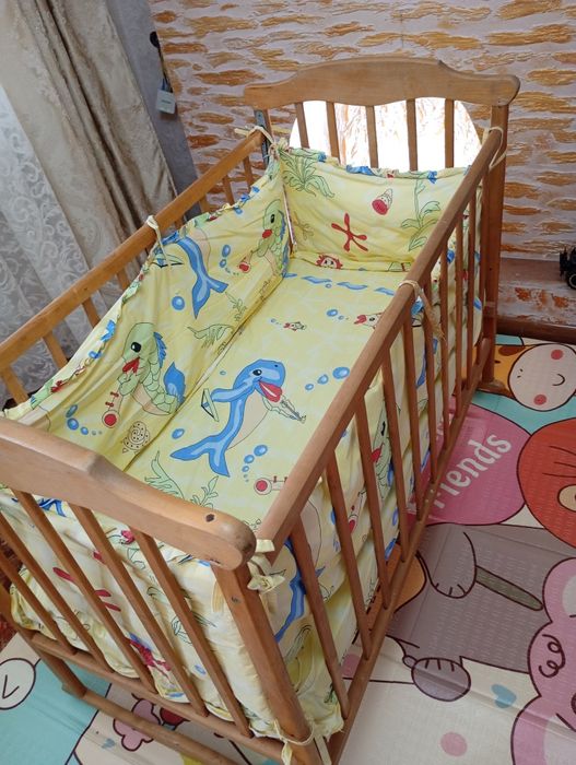 Кроватка ліжечко люлька колиска дитяча