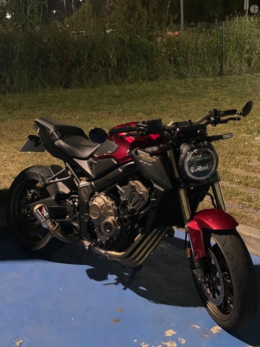 Mota Honda CB 650 R muito estimada!!