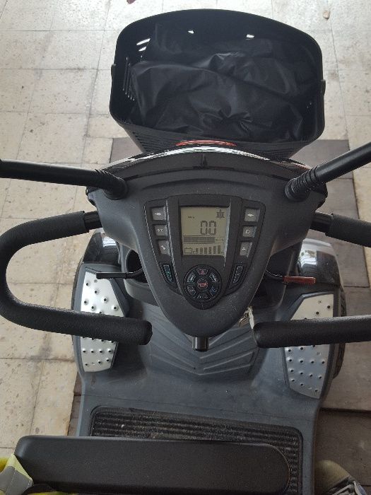Egiro scooter eletrica mobilidade