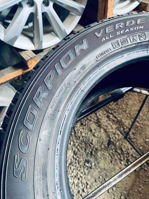 Шини Резина Всесезонні 235 55 17 Pirelli Scorpion Verde AllSeason 4шт
