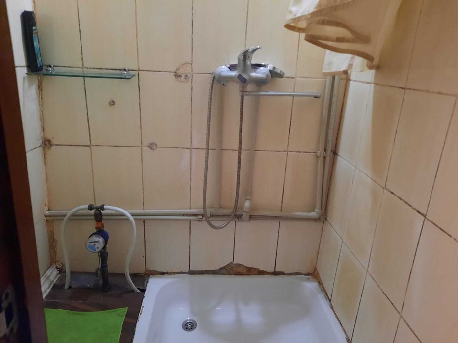 (7) Продаж кімнати в гуртожитку, Київська (2590)