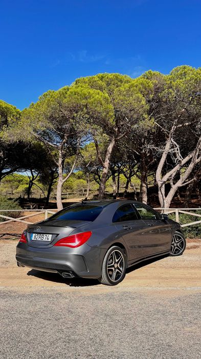 Mercedes Benz CLA 180 AMG Line | Pack Night | Nacional | Poucos km | 2º dono