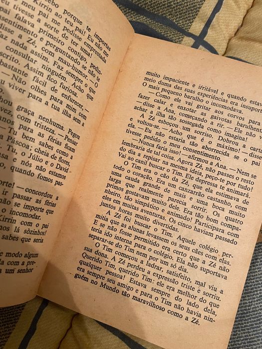 Livro Os Cinco Salvaram O Tio