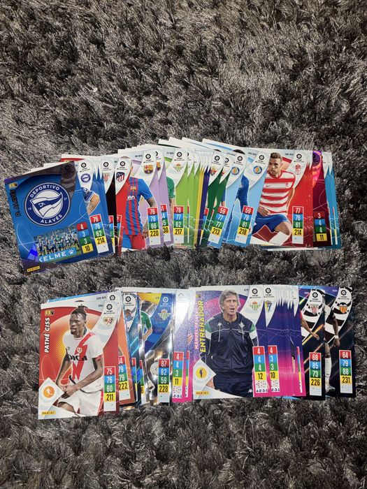 Vendo 50 cartas da Liga Espanhola Adrenaly XL