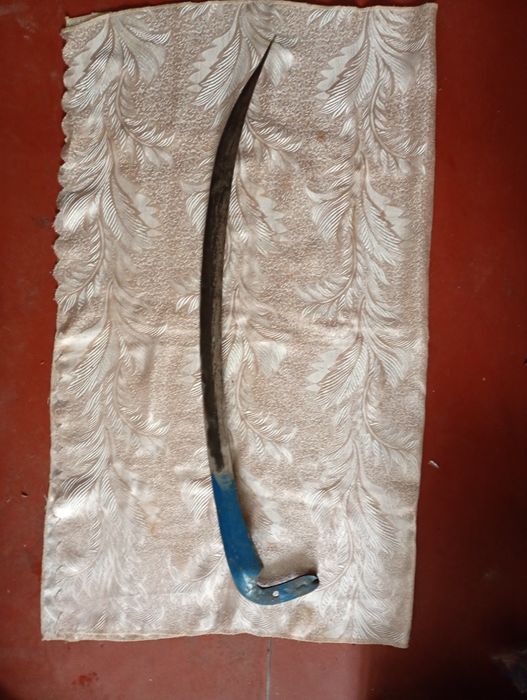 Коса ручна довжина 95 см