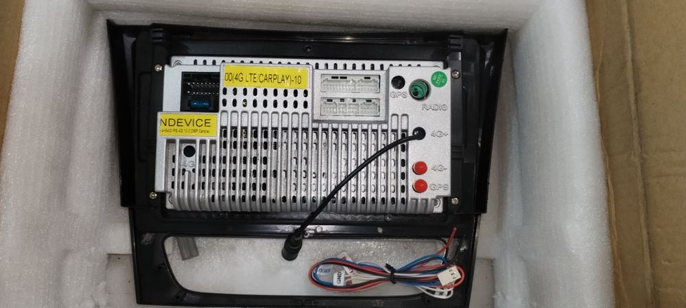 Штатная магнитола Mercedes W211\W219\E200\E220\E240\E270\E280