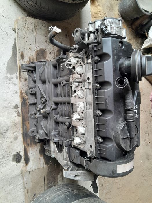 Двигун Двигатель VW 1.9тdi 77квт ВJB