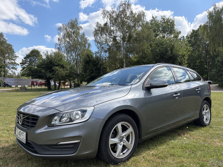 Volvo V60 2016 2.0 D2
