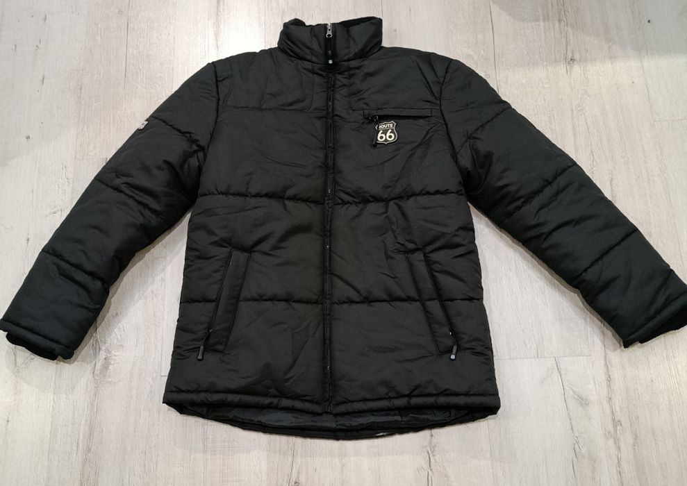 Куртка нова чоловіча розмір М ціна 700 грн