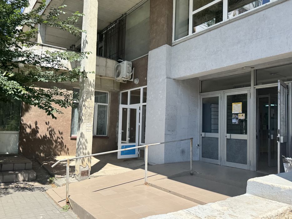 Продаж приміщення пр. Центальний