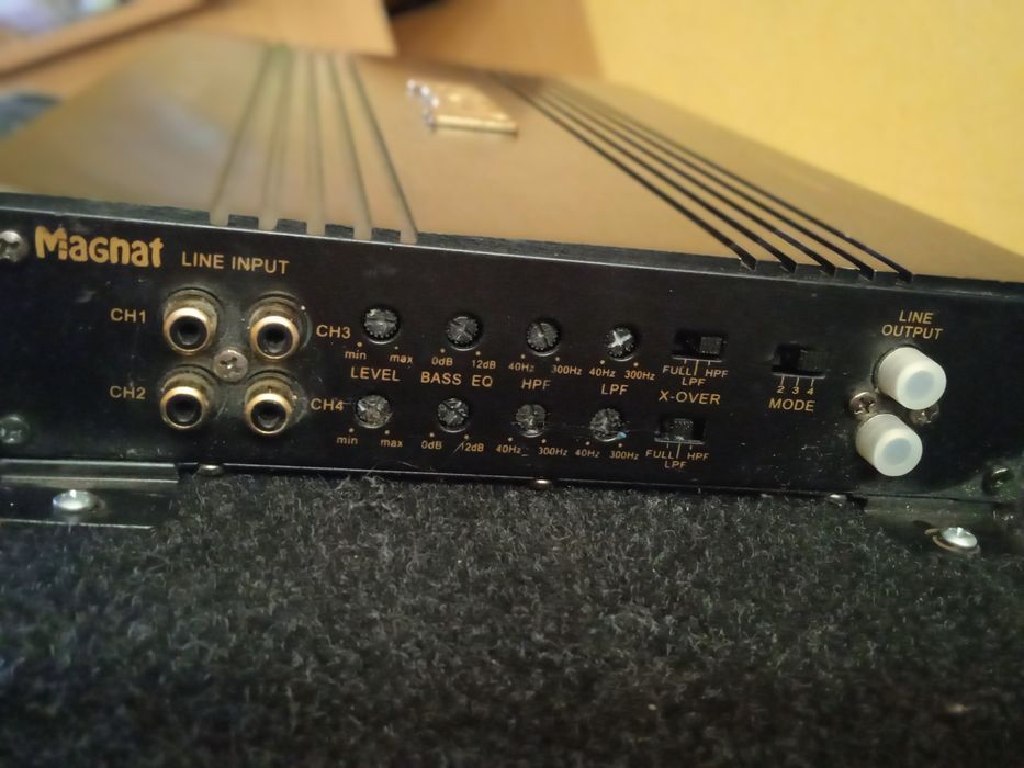 Підсилювач 4-х канальний