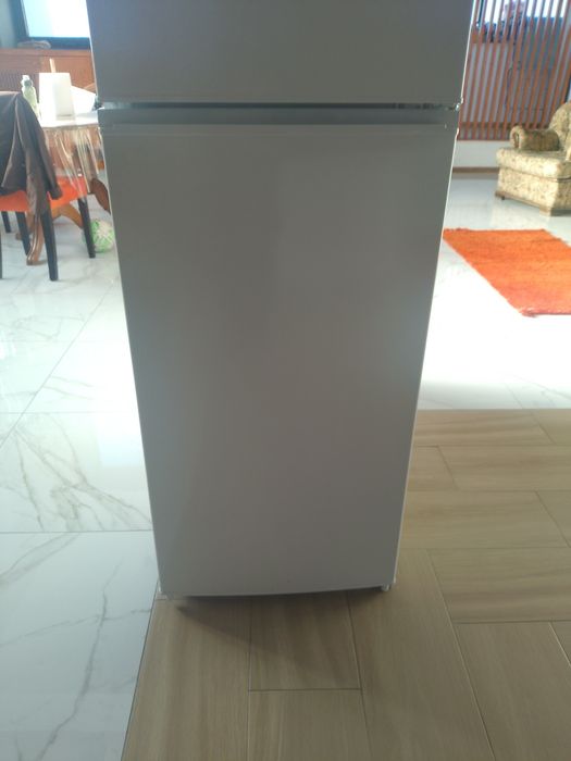 Vendo frigorífico semi novo