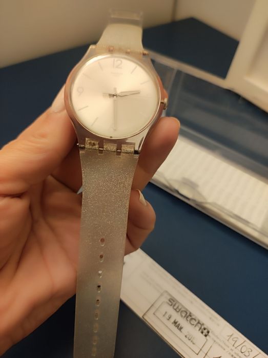 Relógio prateado - Swatch