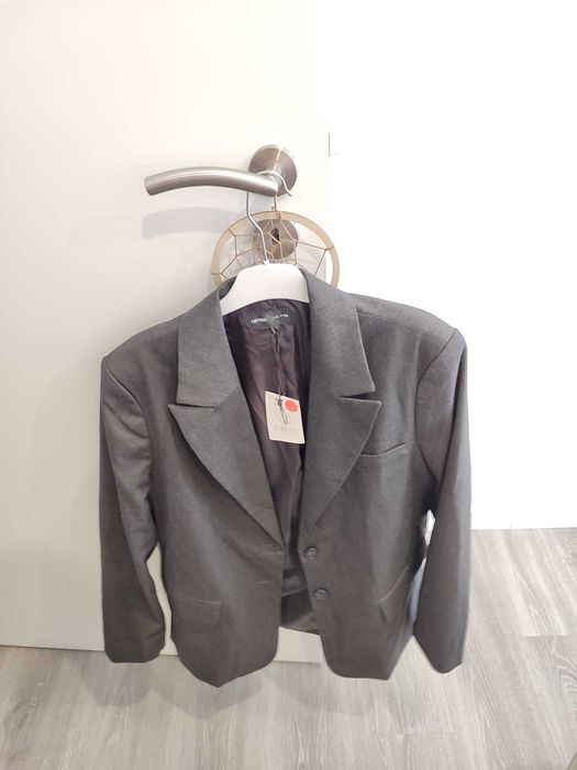 Blazer cinzento escuro novo