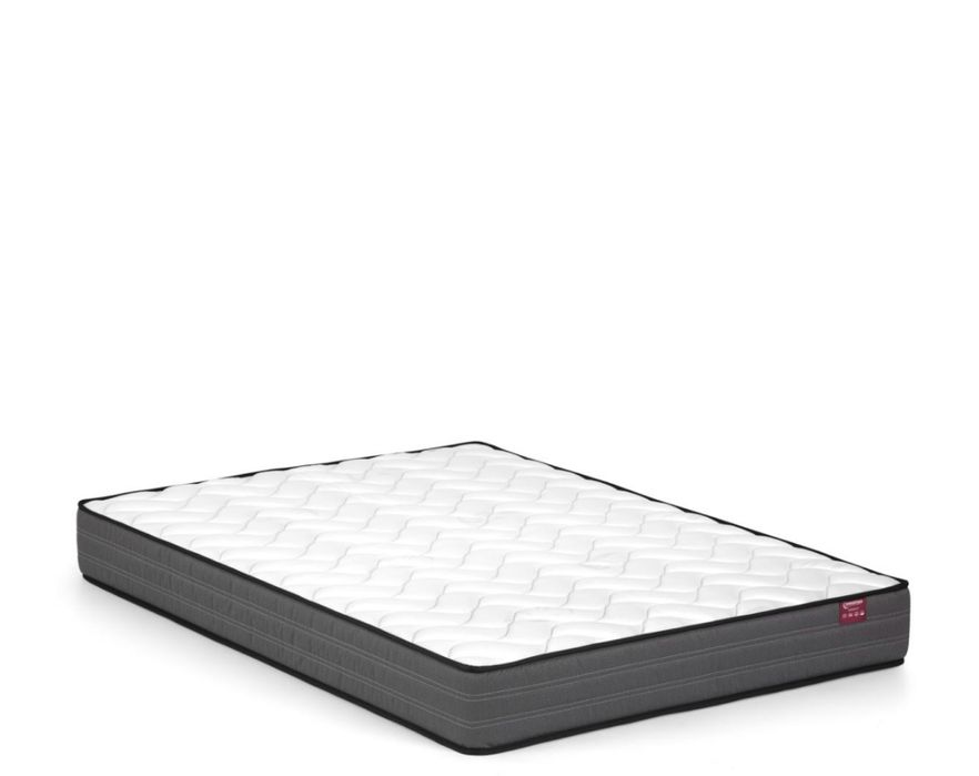 Vendo estrutura de cama + colchão 1,60*2,00