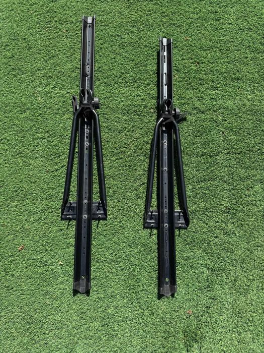 2 Porta Bicicletas de Tejadilho Universal – Excelente Estado