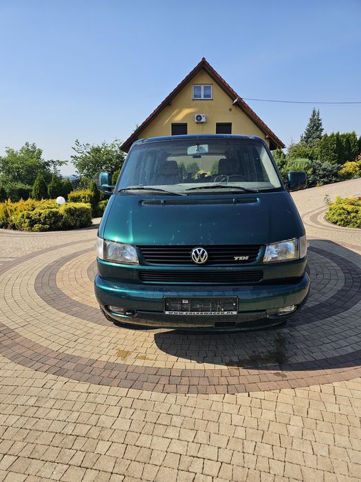 Volkswagen Caravelle