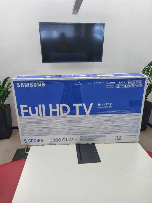 Продам телевізор Samsung UE32T5300AUXUA, 32" Smart TV