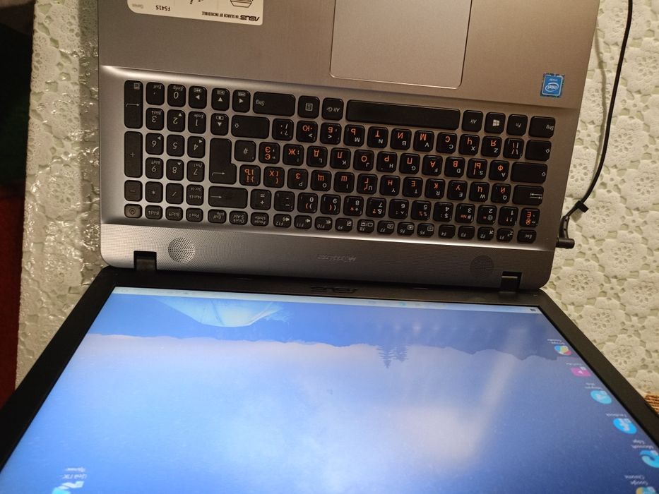 Asus x541sa 4gb опер 500gb жор.диск