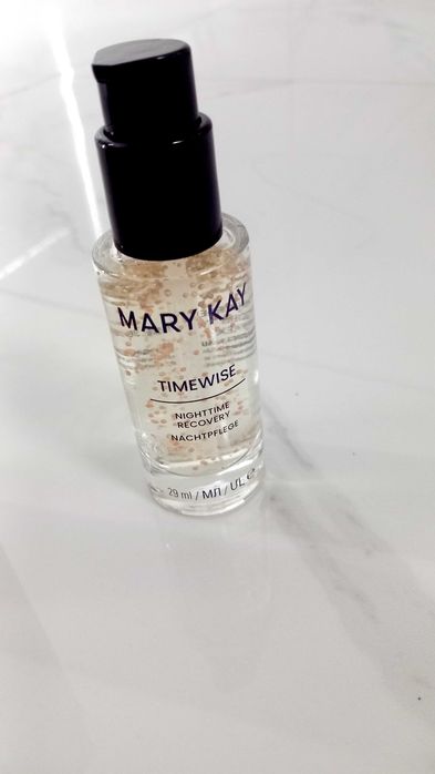 Serum na noc Mary Kay