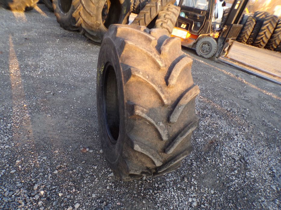 Opona 460/70R24 17.5R24 FIRESTONE UTILITY R 8000 (1450 netto)