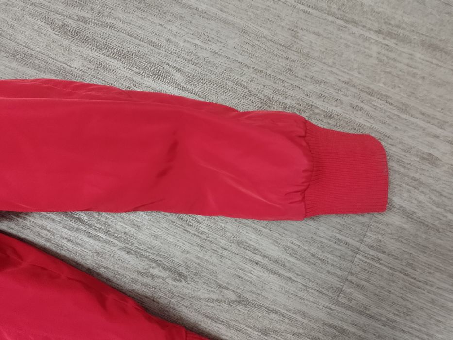 Sprzedam damską kurtkę rozmiar S firmy Cropp.