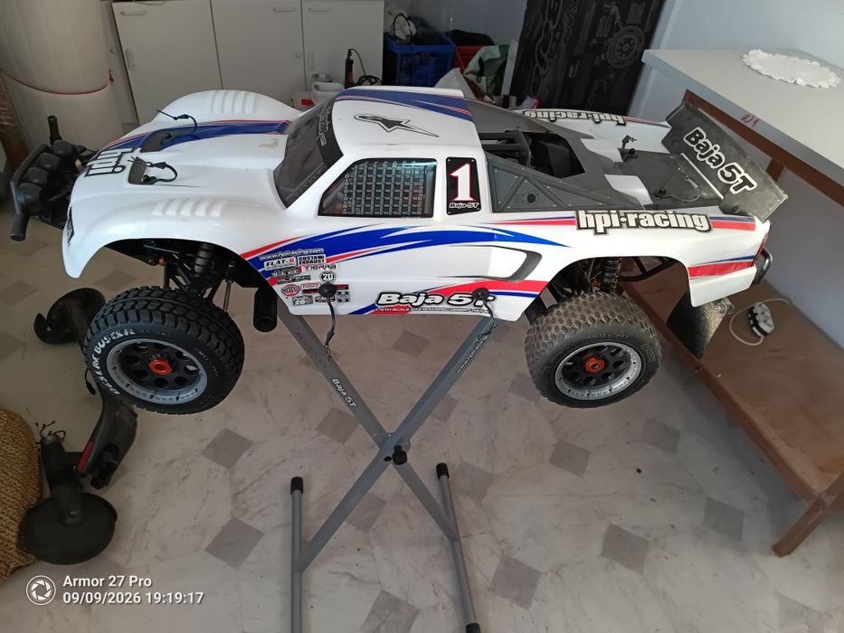 HPI BAJA 5T 26cc