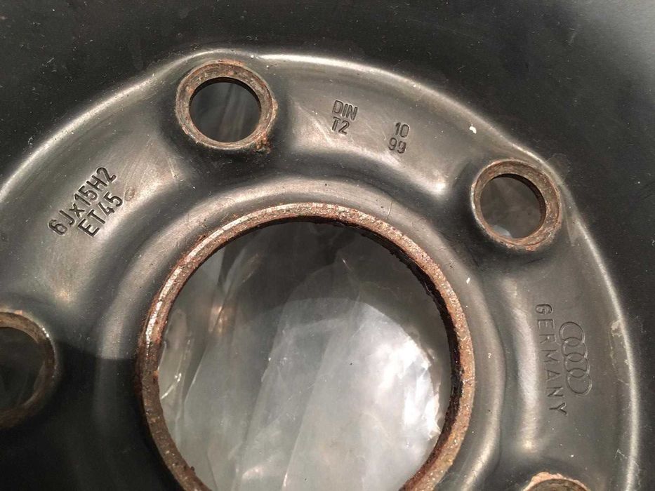 Felgi stalowe oryginał Audi 15’’ 4 sztuki