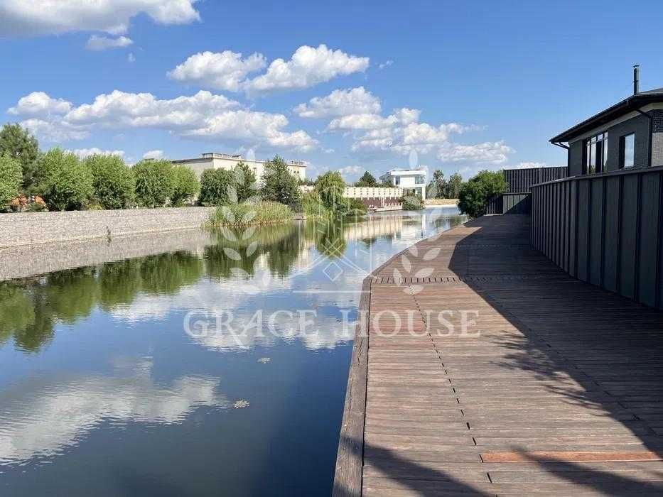 Продаж будинку з басейном Козин Конча-Заспа 3 спальні 0,15 га Обухівський район будинок біля води в Козині котеджне містечко