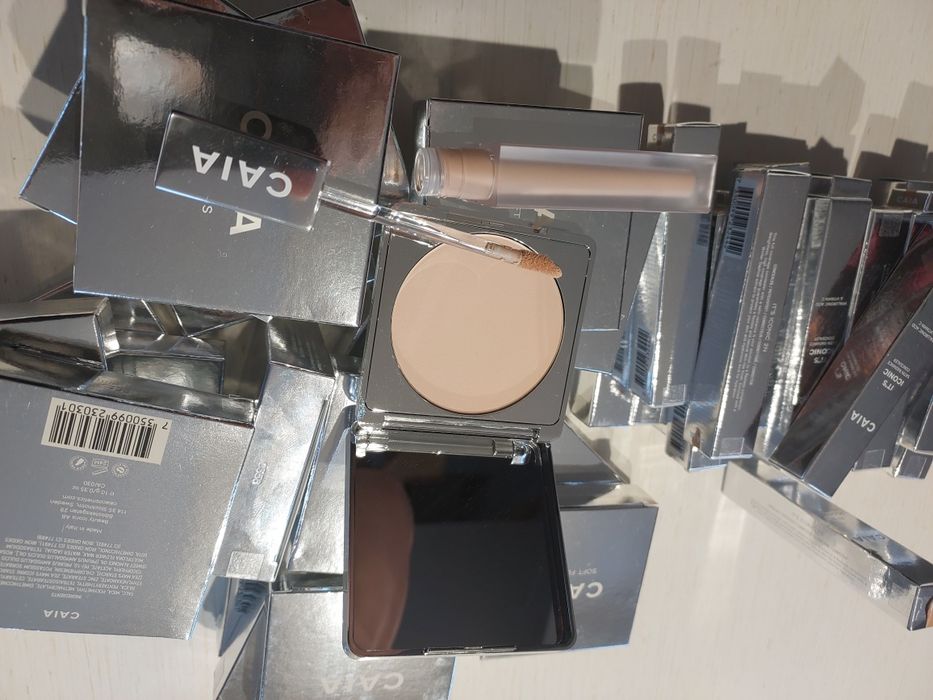 Puder Caia Soft Focus Translucent