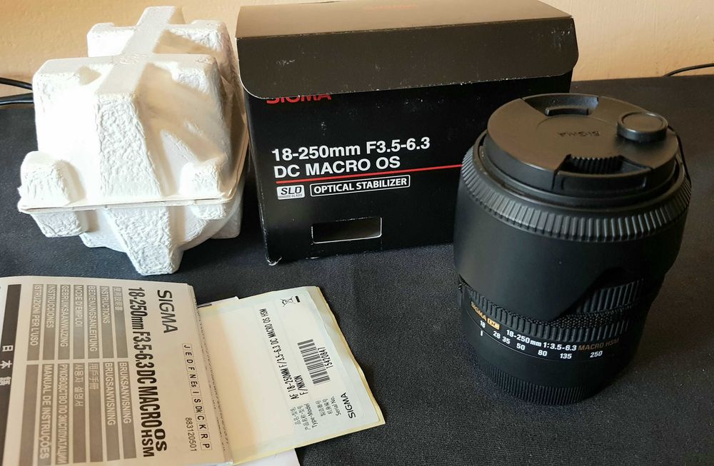 Nikon D7100 lustrzanka, obiektywy, akcesoria