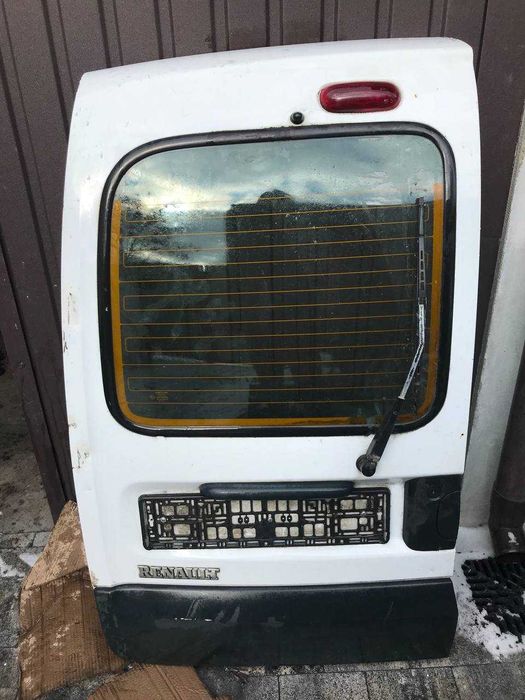 Двері Рено Кенго Ляда Канго дверька виїзна кенго передня дверька кенго