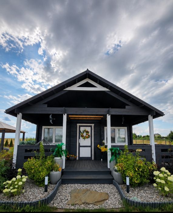 Sprzedam domek i działki nad Jeziorskiem- Miłkowice