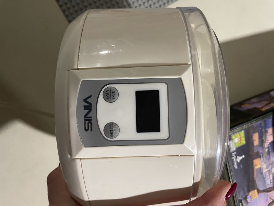 Йогуртниця на 6 стаканів